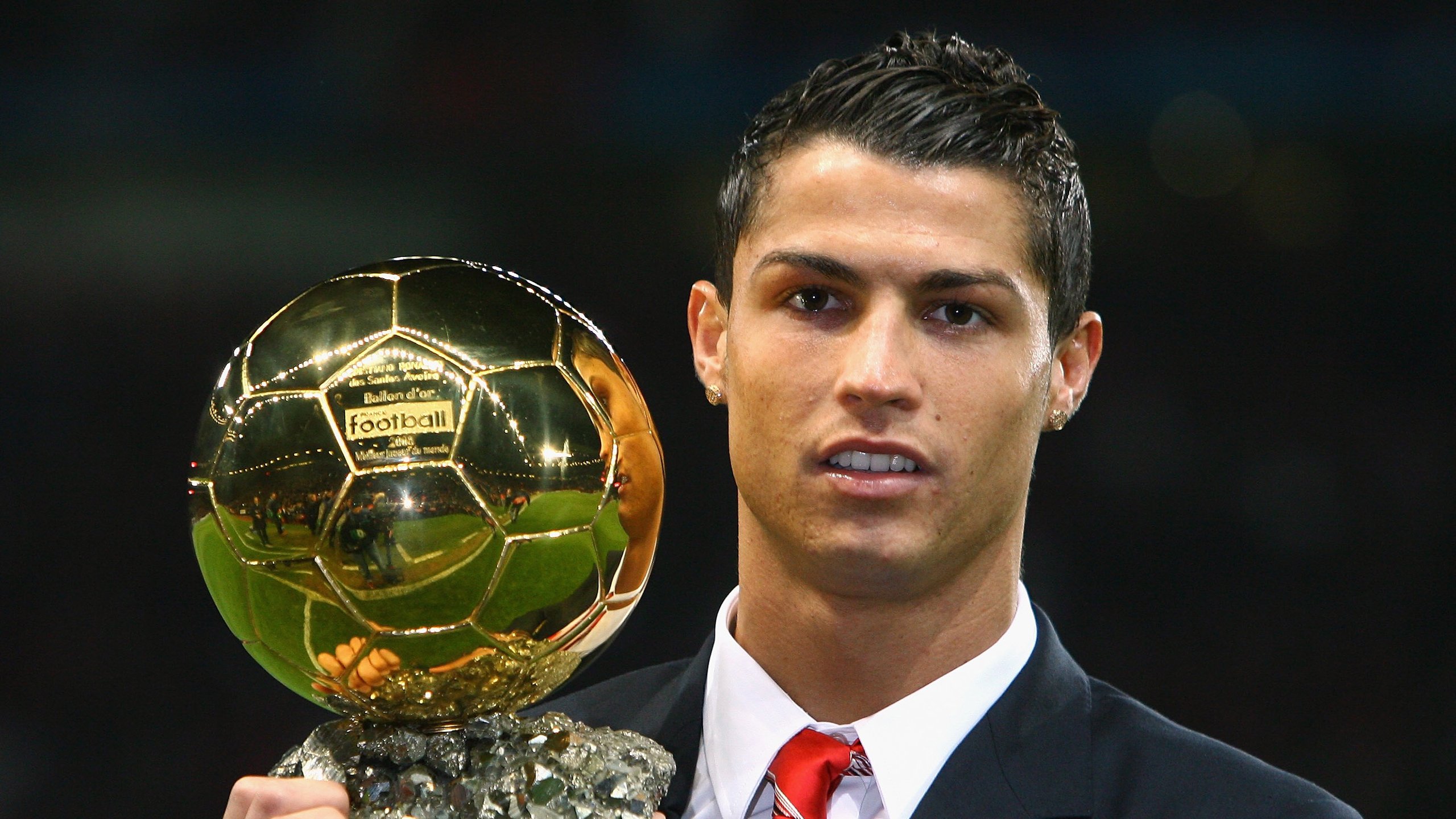 德甲争冠战焦点战,当加纳横扫罗马,足球的宿命与新生